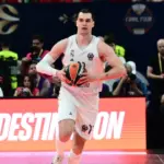 Χεζόνια: «Είναι εκπρόθεσμος, δεν πλήρωσε τη ρήτρα και παραμένει παίκτης της Ρεάλ»
